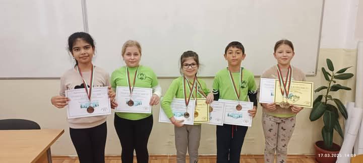 Учениците ни с престижни отличия в зимния кръг на „Многознайко“ 1